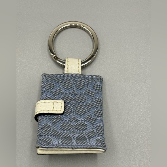 ****SOLD ****Coach Vintage Soho Y2K FREE SHIPPING - Picture 13 of 16